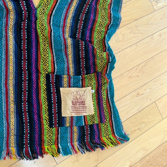 Boho Elephant Sanctuary Sarape Top 💓 - Picture 2 of 3